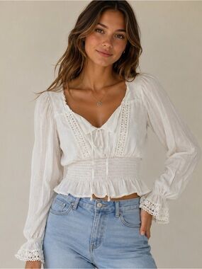 L.I.f.e. White Lace Smocked Peasant Blouse Size Medium